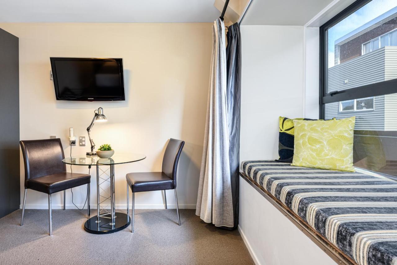 Alexander Inn Окленд Экстерьер фото