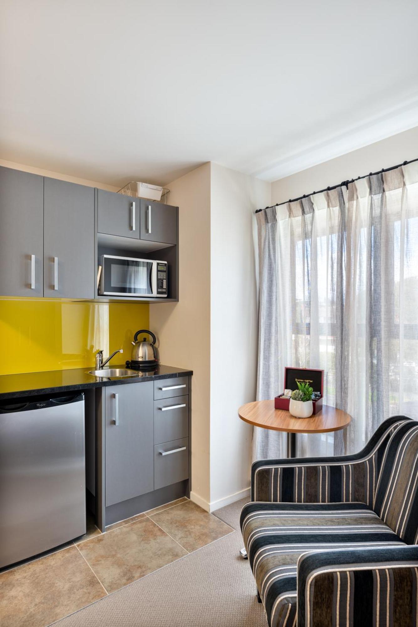 Alexander Inn Окленд Экстерьер фото